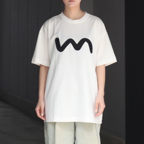 【残り一点】Mロゴ刺繍Tee