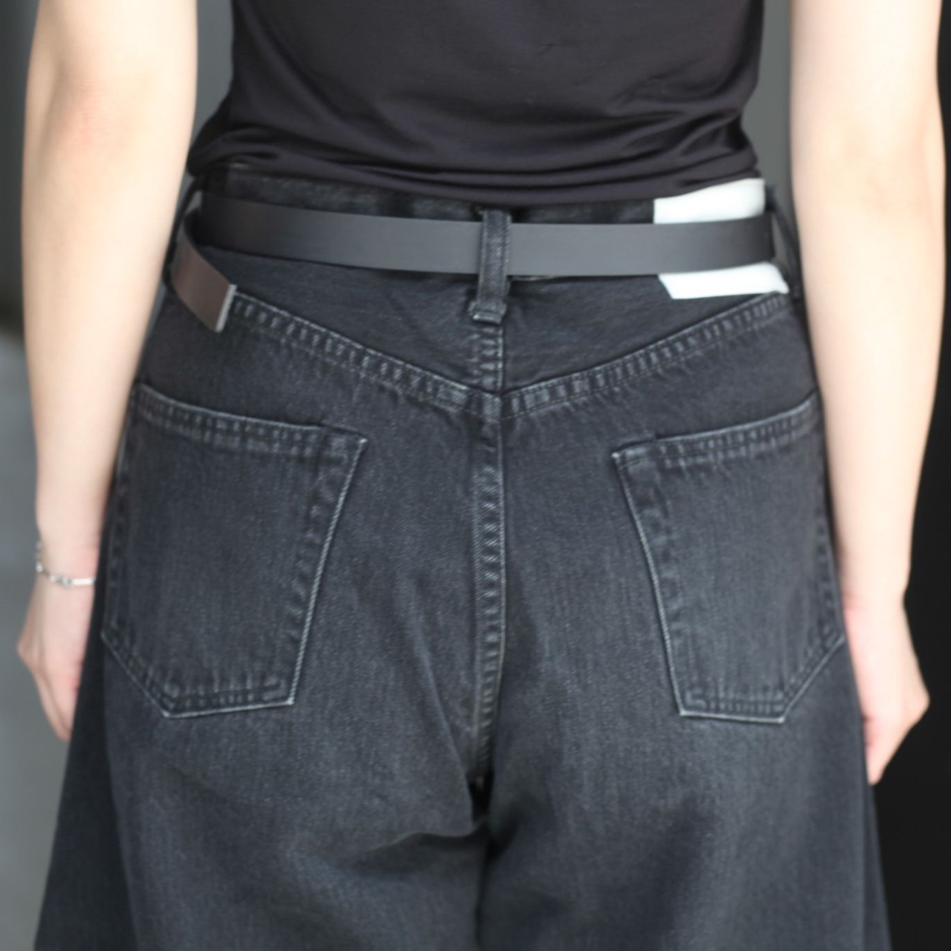 【残りわずか】Deformation Wide Denim Jeans