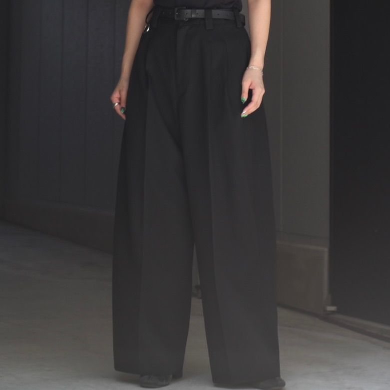 【残り一点】Extra Volumed Tapered Pants