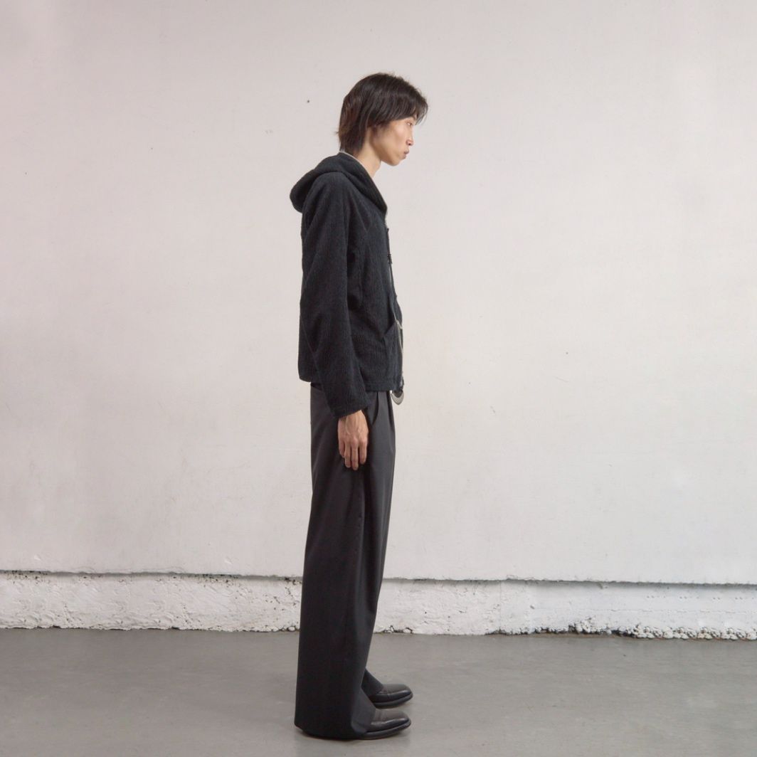【残り一点】2Tucked Curved Leg Trousers
