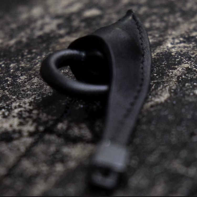 【お取り寄せ注文可能】Sheath Necklace