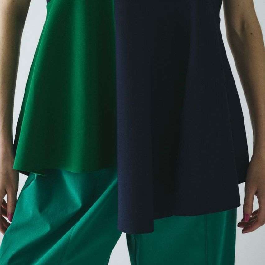 【残り一点】Cropped Ponte Tops