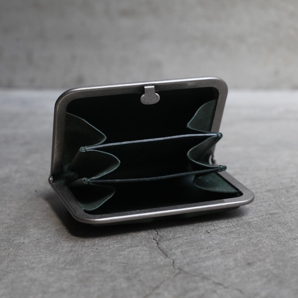 【残りわずか】3D Purse(GREEN)