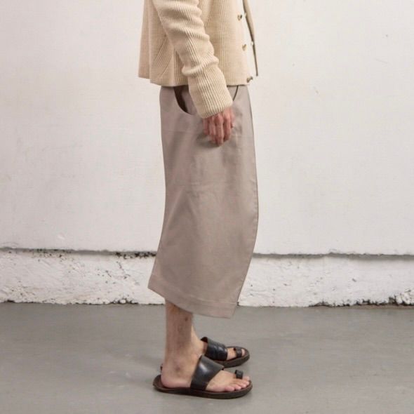 【残り一点】S Curved Utility Capri Trousers