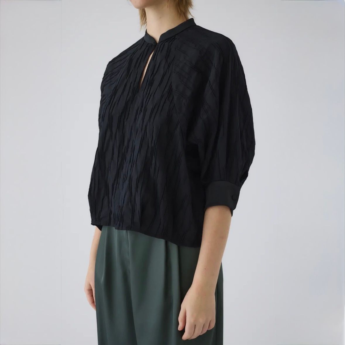 【残り一点】Tuck Pleats Raglan Blouse