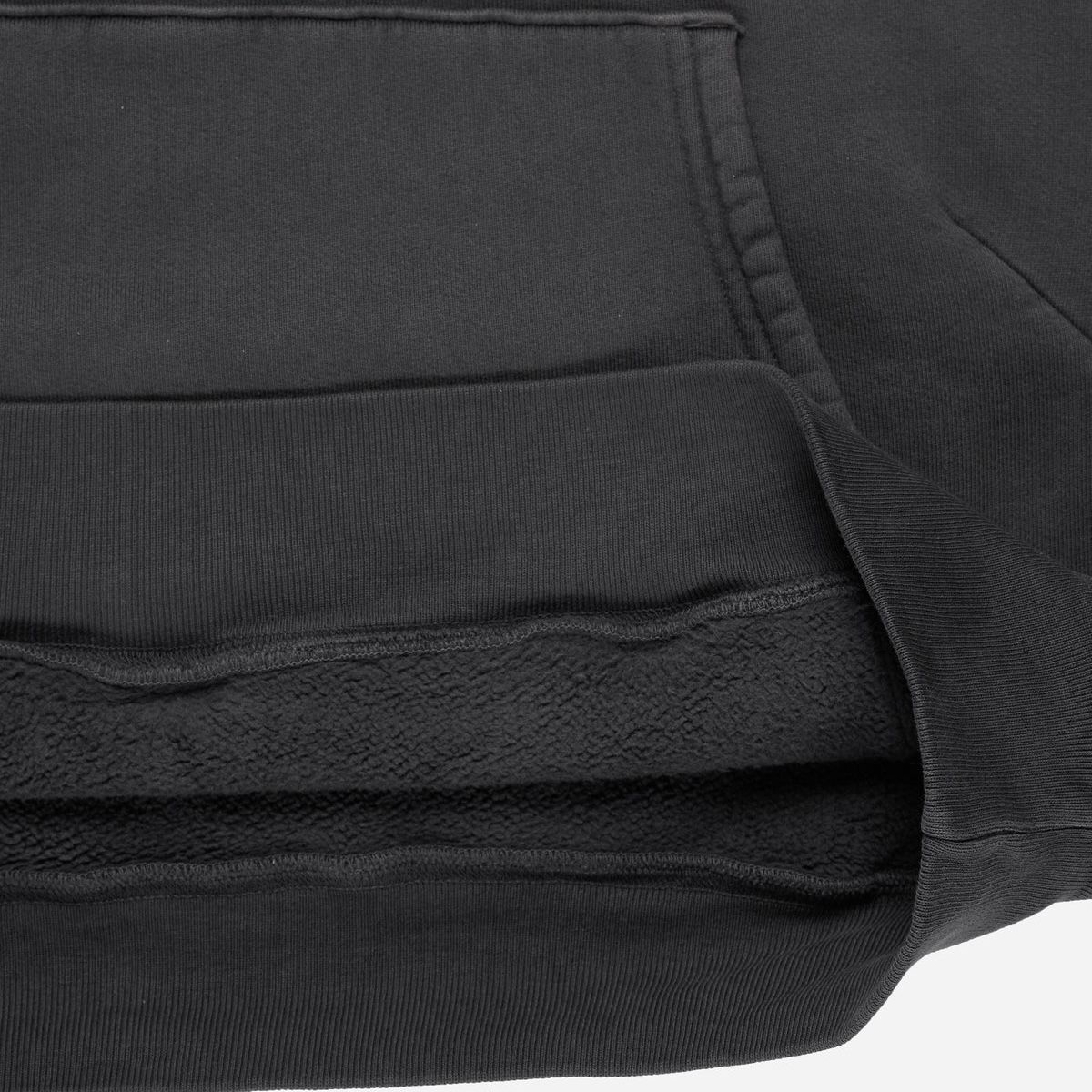 【残り一点】Black Darted Hoodie