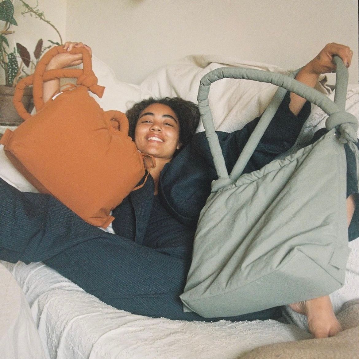 【残り一点】Ona Soft Bag