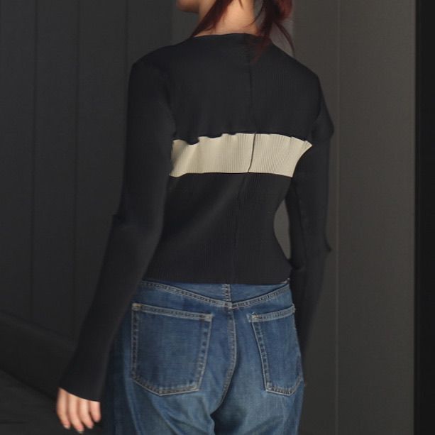 【残り一点】Tiny Border Top