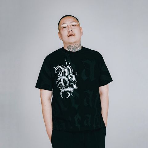 【残り一点】Suicide Black Letterd Logo Tee