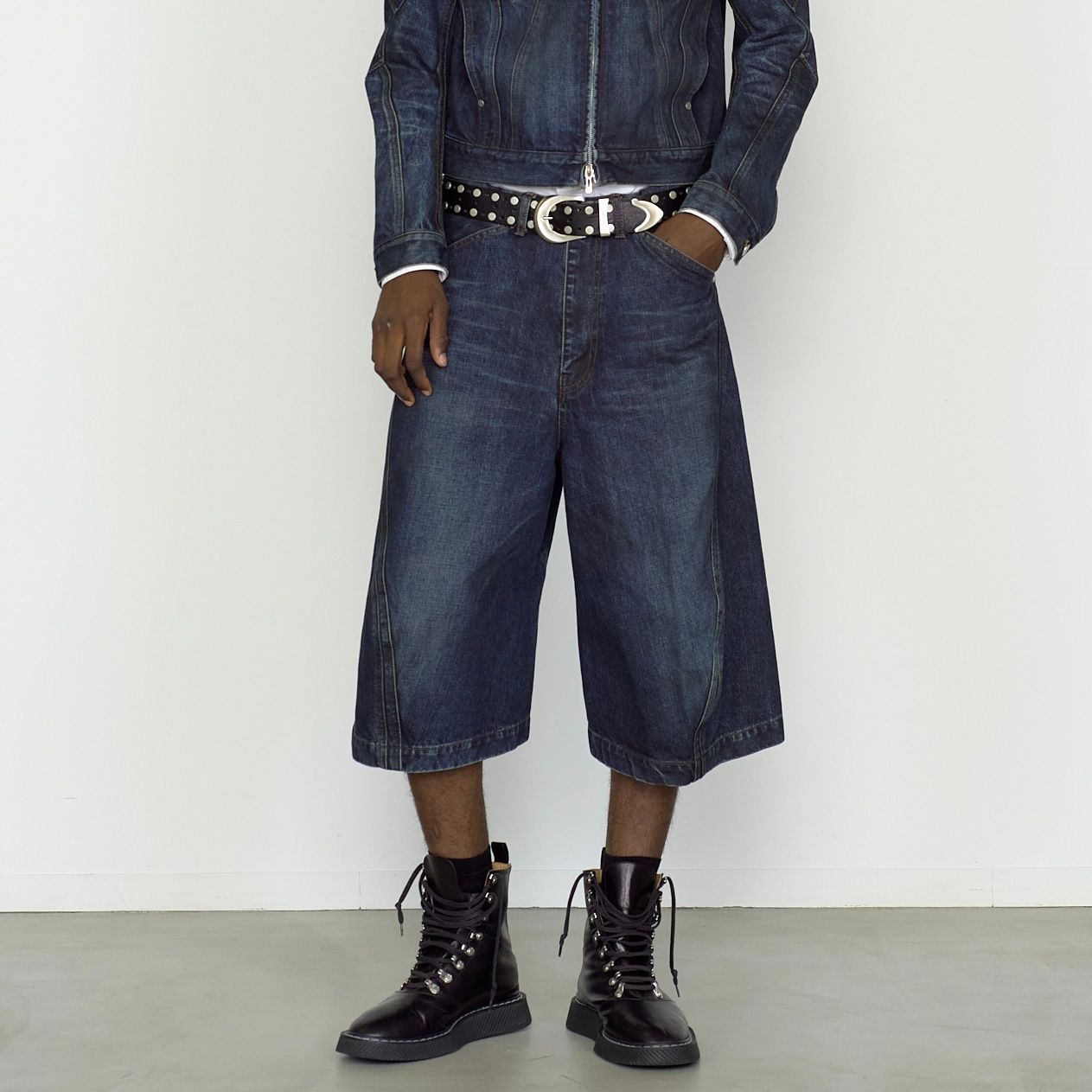 【残り一点】3D Twisted Jorts