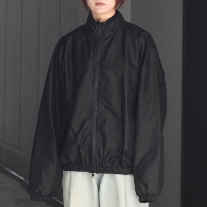 【残り一点】Pure Silk Tafta Shirred Light Zip Jacket