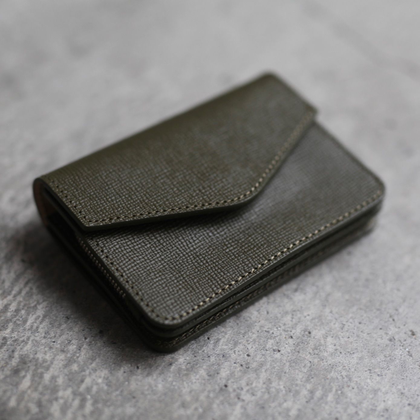 【残りわずか】Flap Billfold(OLIVE)