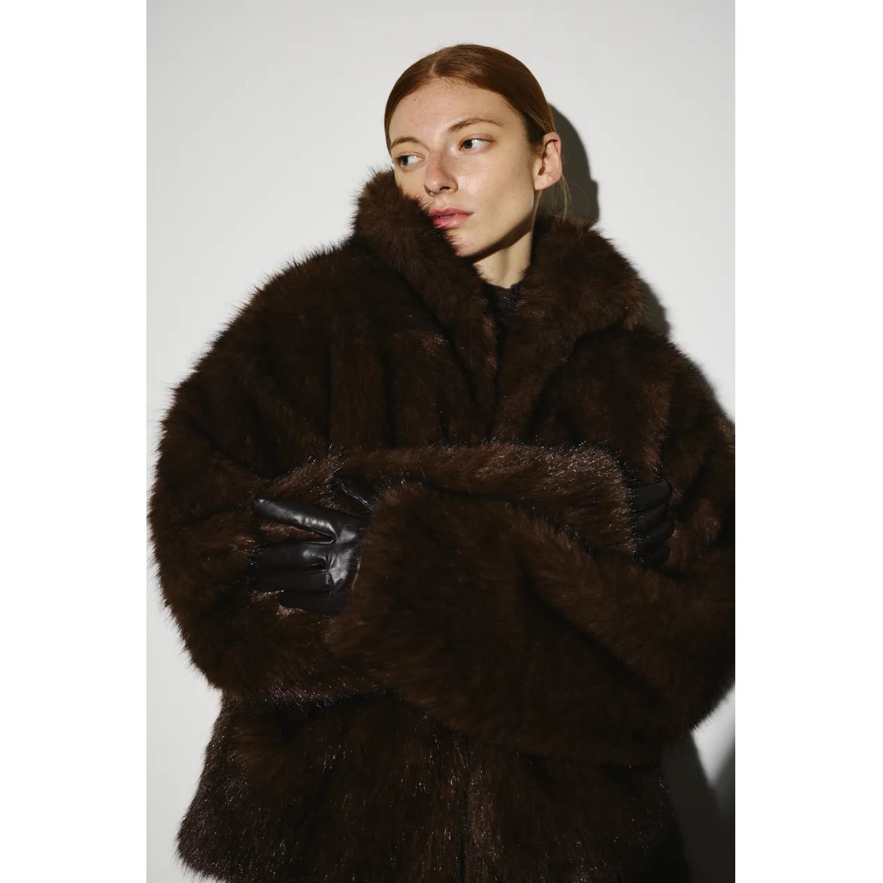 【残り一点】High Collar Faux Fur Jacket