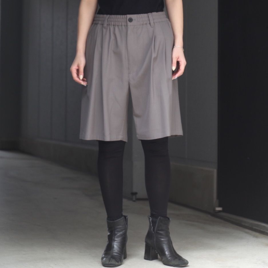 【残り一点】Wool Washer Tropical 2Pleated Easy Shorts