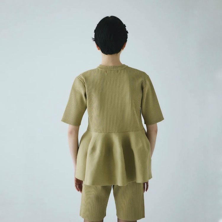 【残り一点】Flare Hem Knit Tops