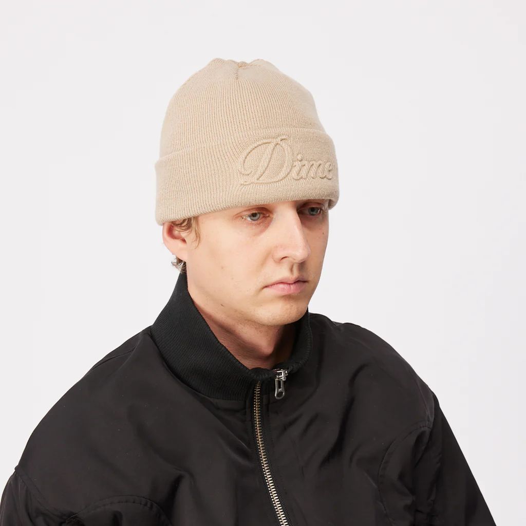 【残りわずか】Cursive Fold Beanie