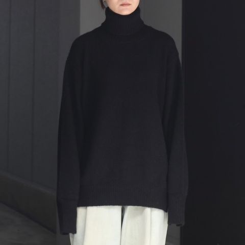 【残り一点】Cashmere/Sable Tweed Knit Turtle Neck LS