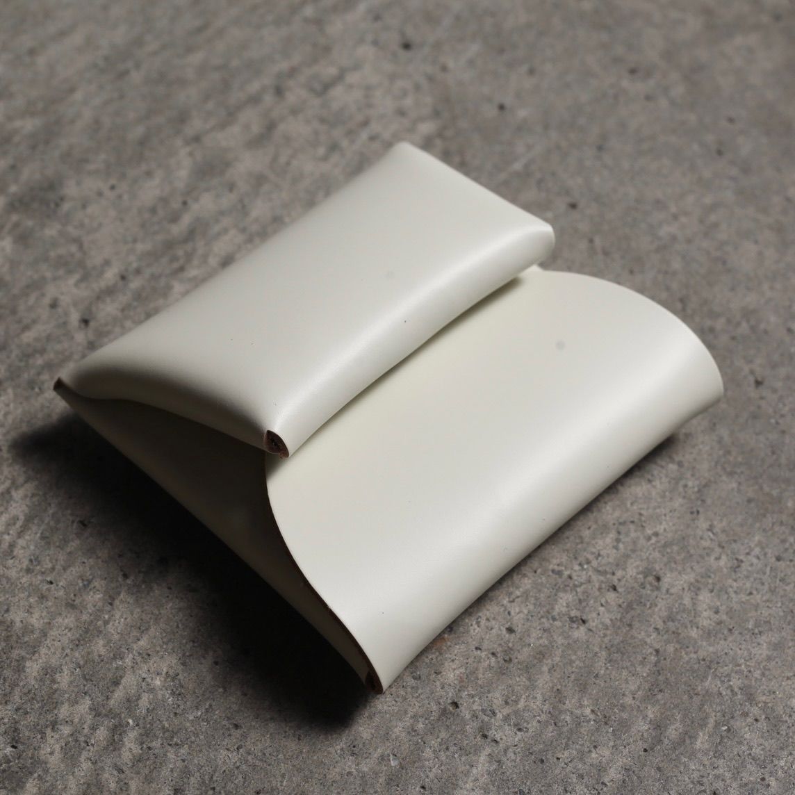 【再販売通知受付可能】Assemble Coin Case(WHITE)