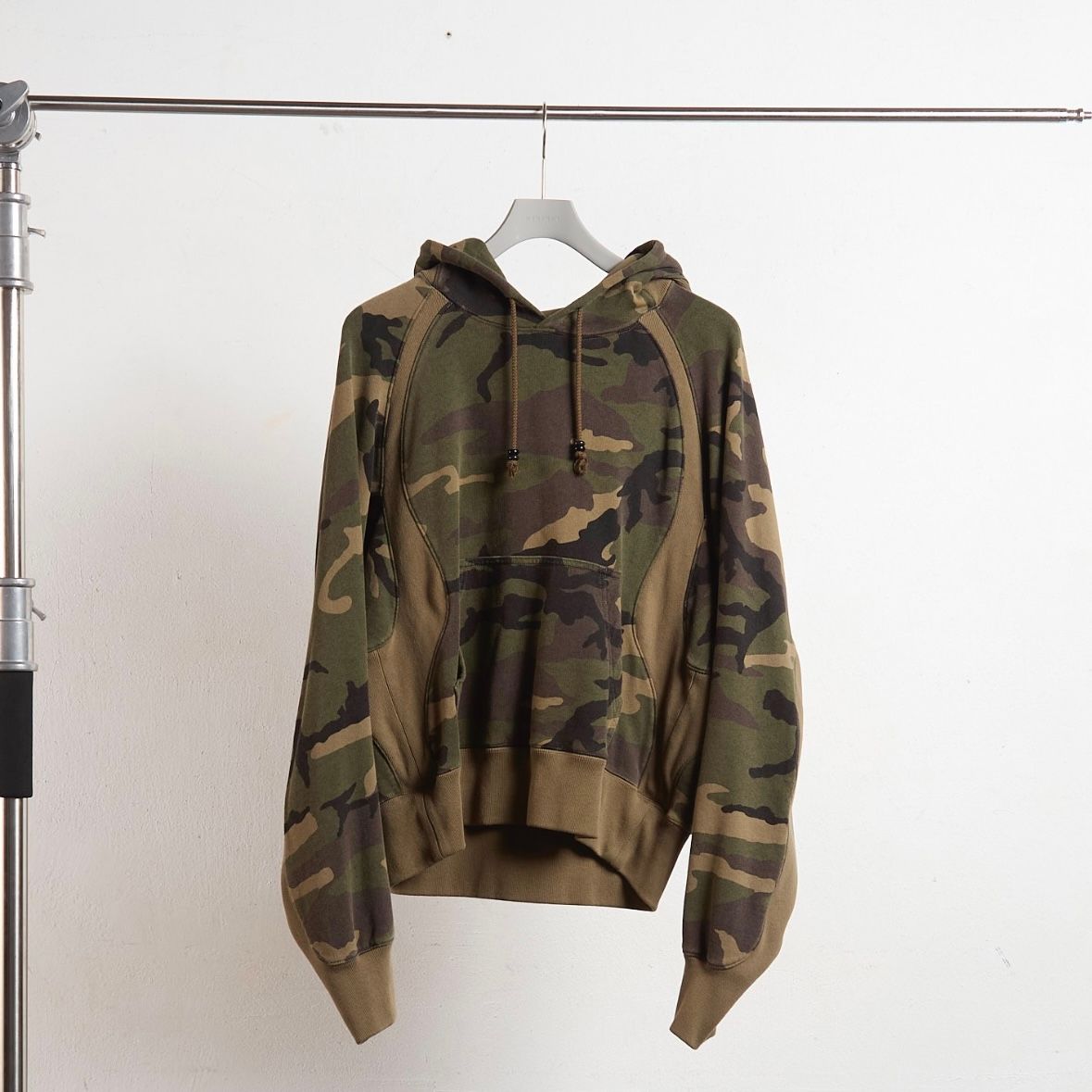 【残り一点】Panelled Pullover Hoodie