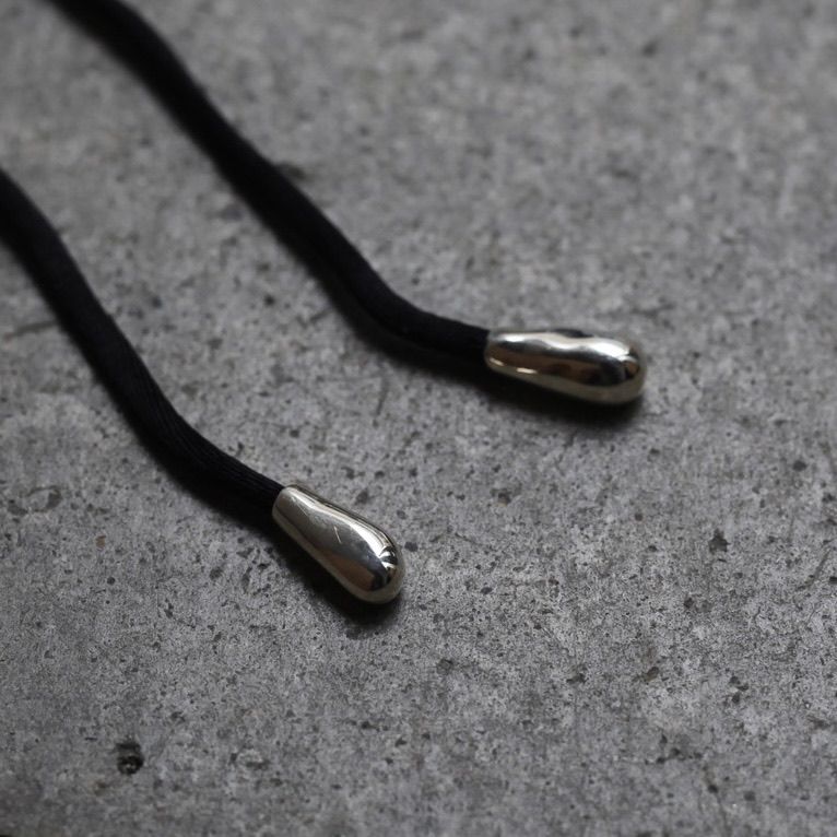 【残りわずか】Tear Drop Bolo Tip Necklace(BLACK LEATHER×SILVER)