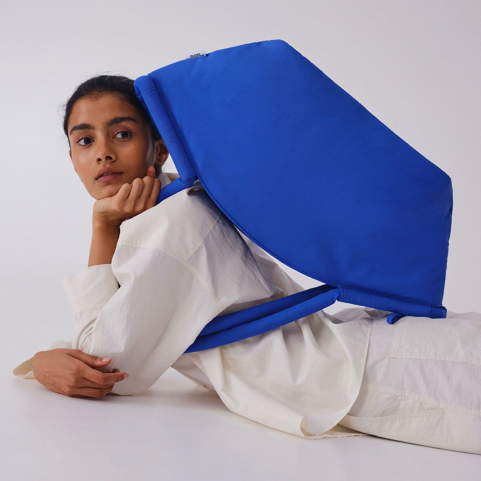 olend バック　コバルトブルー 公式】ÖLEND オレンド Querida Soft Bag バッグ Cobalt Blue