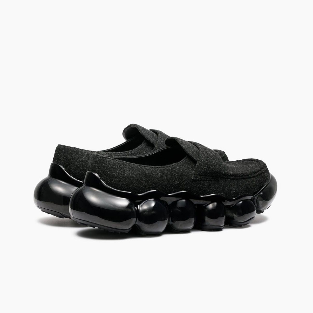 【残り一点】Jewelry Felt Loafer(BLACK×BLACK)