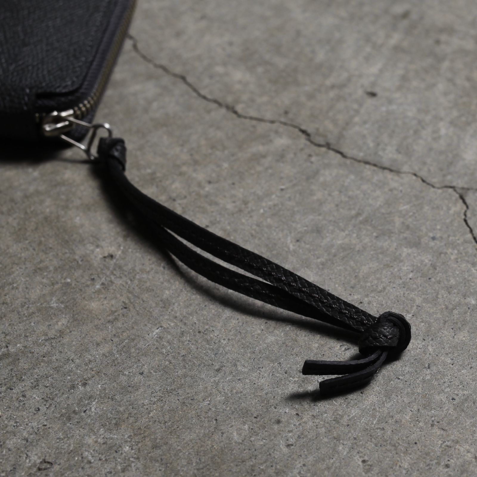 【残り一点】Round Zip Purse(DEG/VAL)