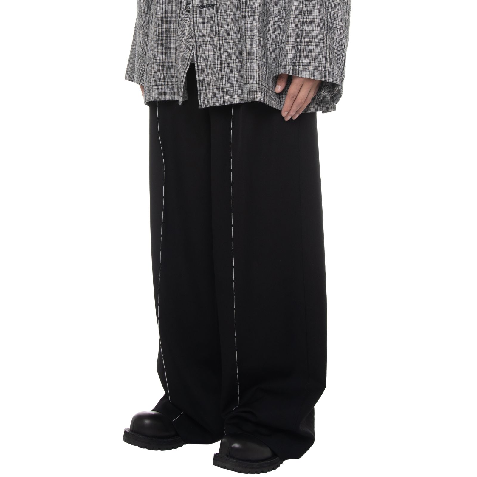 【残り一点】"Hand Stitch" Dress Wide Slacks