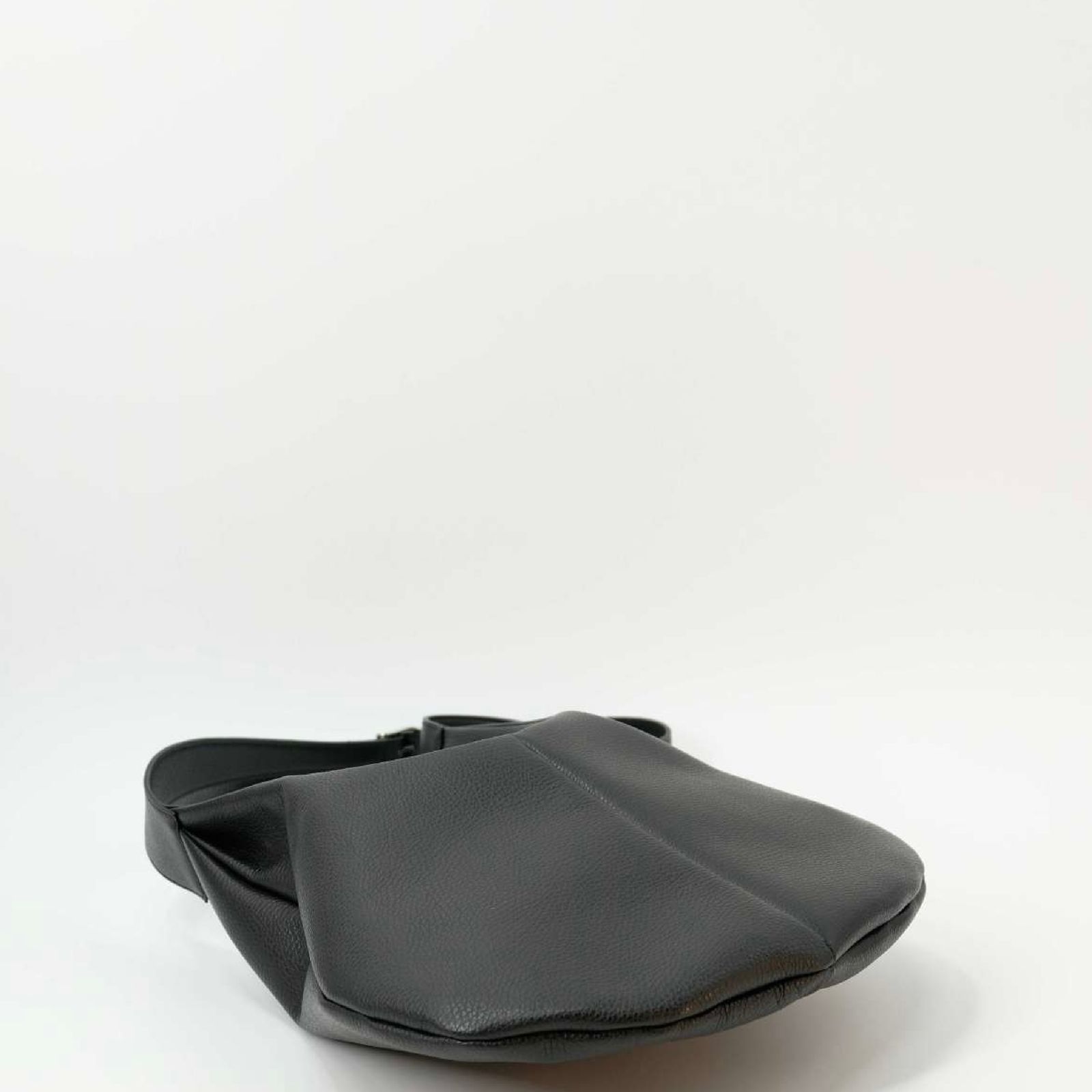 【残りわずか】Round Shoulder
