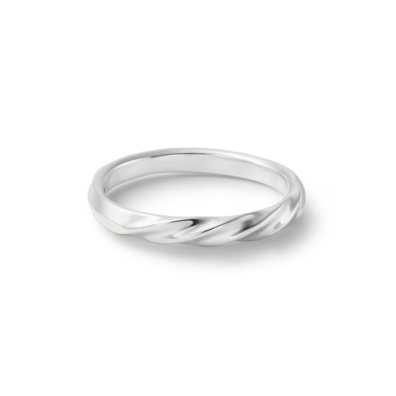 【お取り寄せ注文可能】Half Twist Ring M