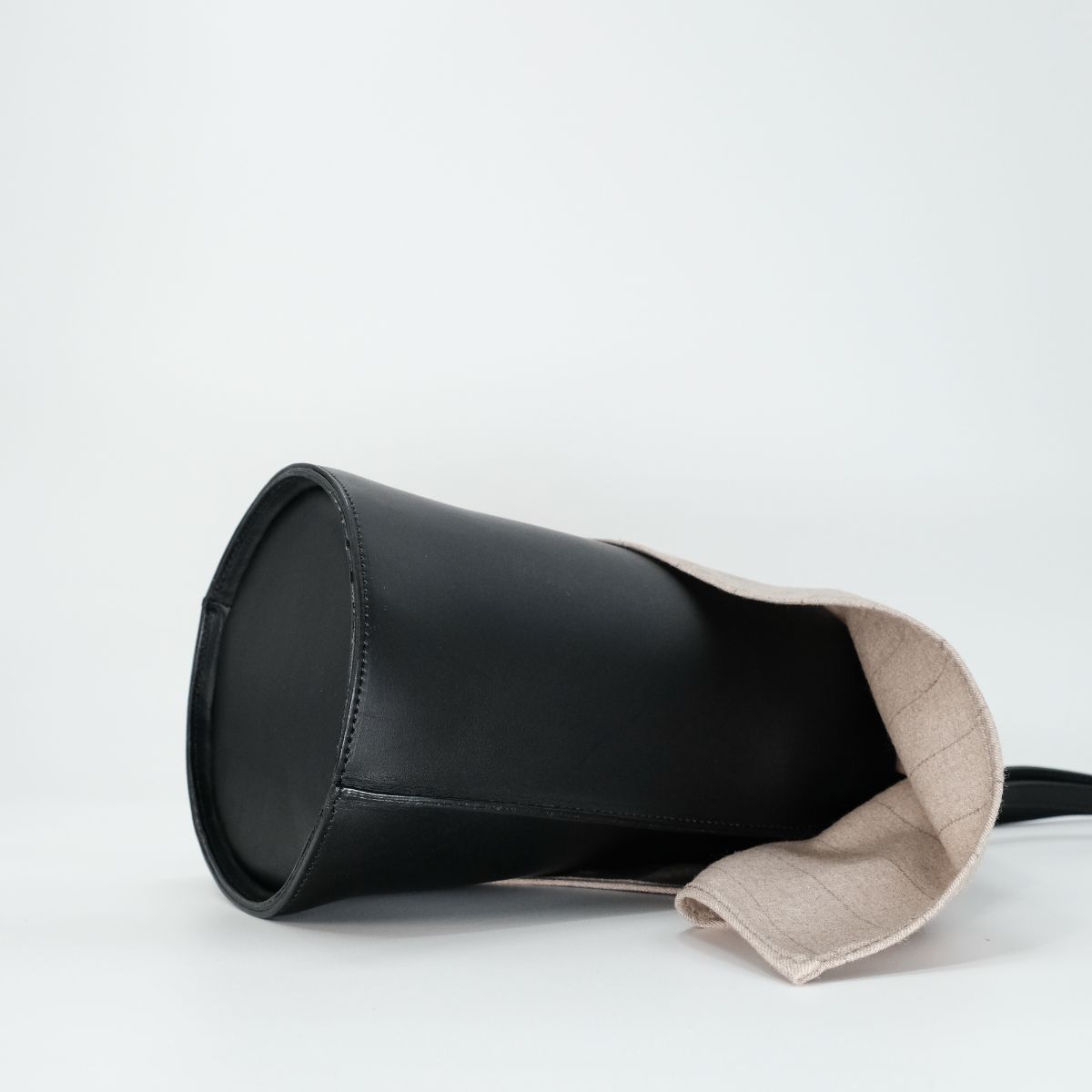 【残りわずか】Detachable Scarf Shoulder