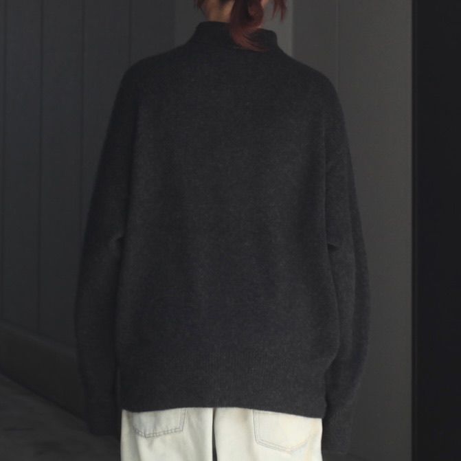 【残り一点】Cashmere Wholegarment Turtleneck Sweater