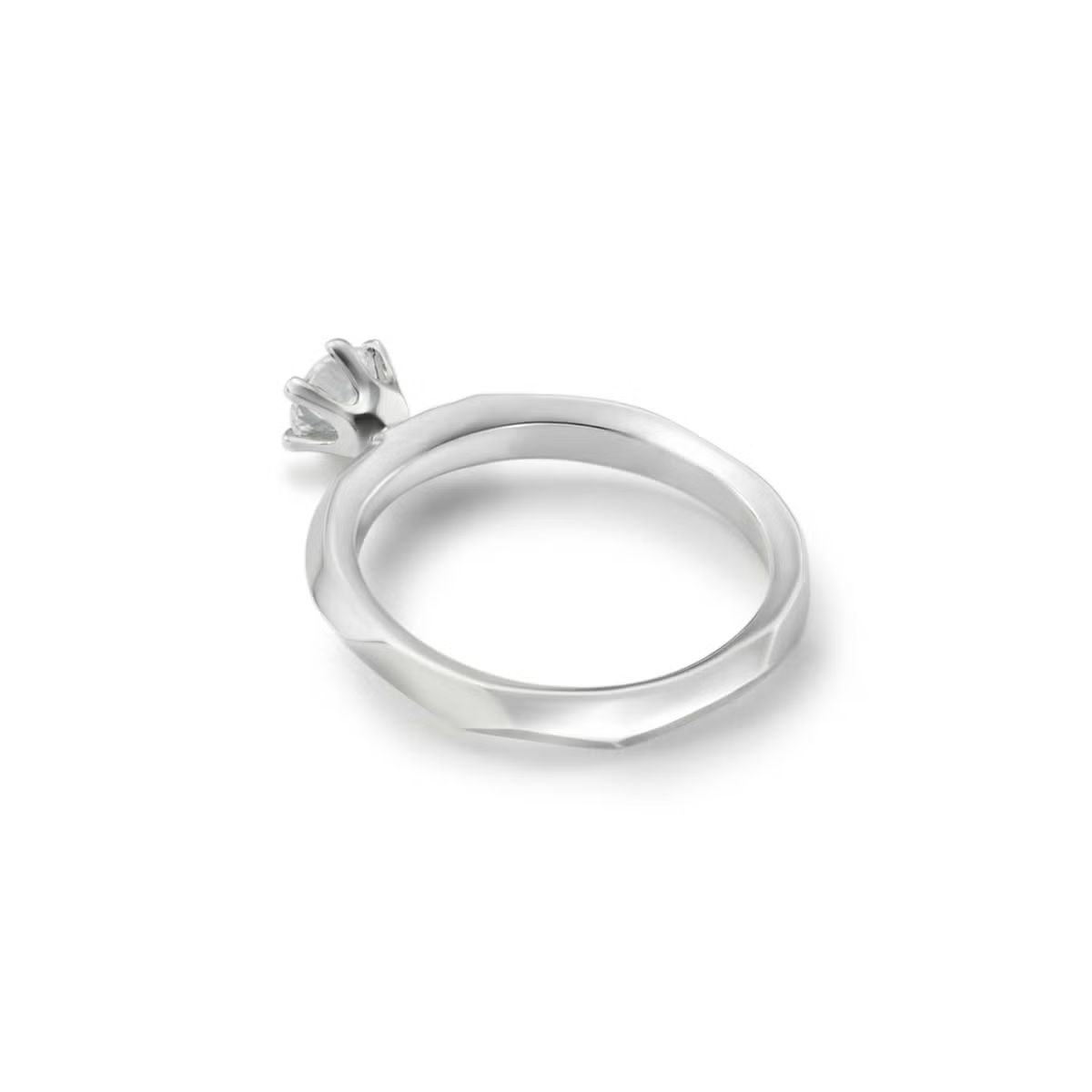 【お取り寄せ注文可能】Quon Round Ring(PLATINUM950)