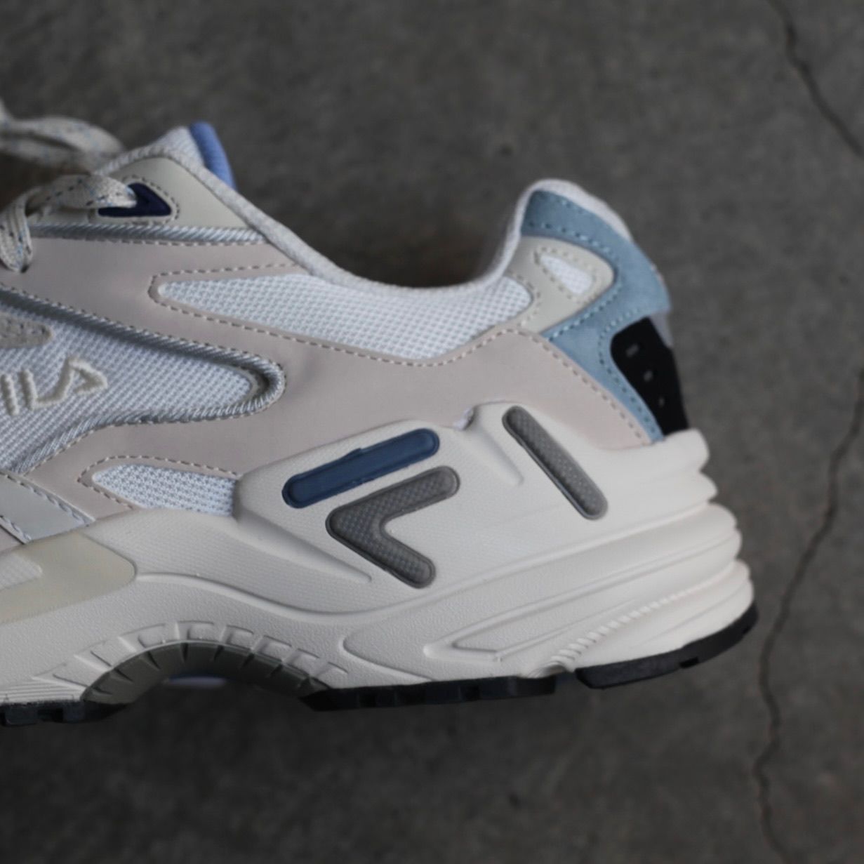 【残り一点】FILA Catapult