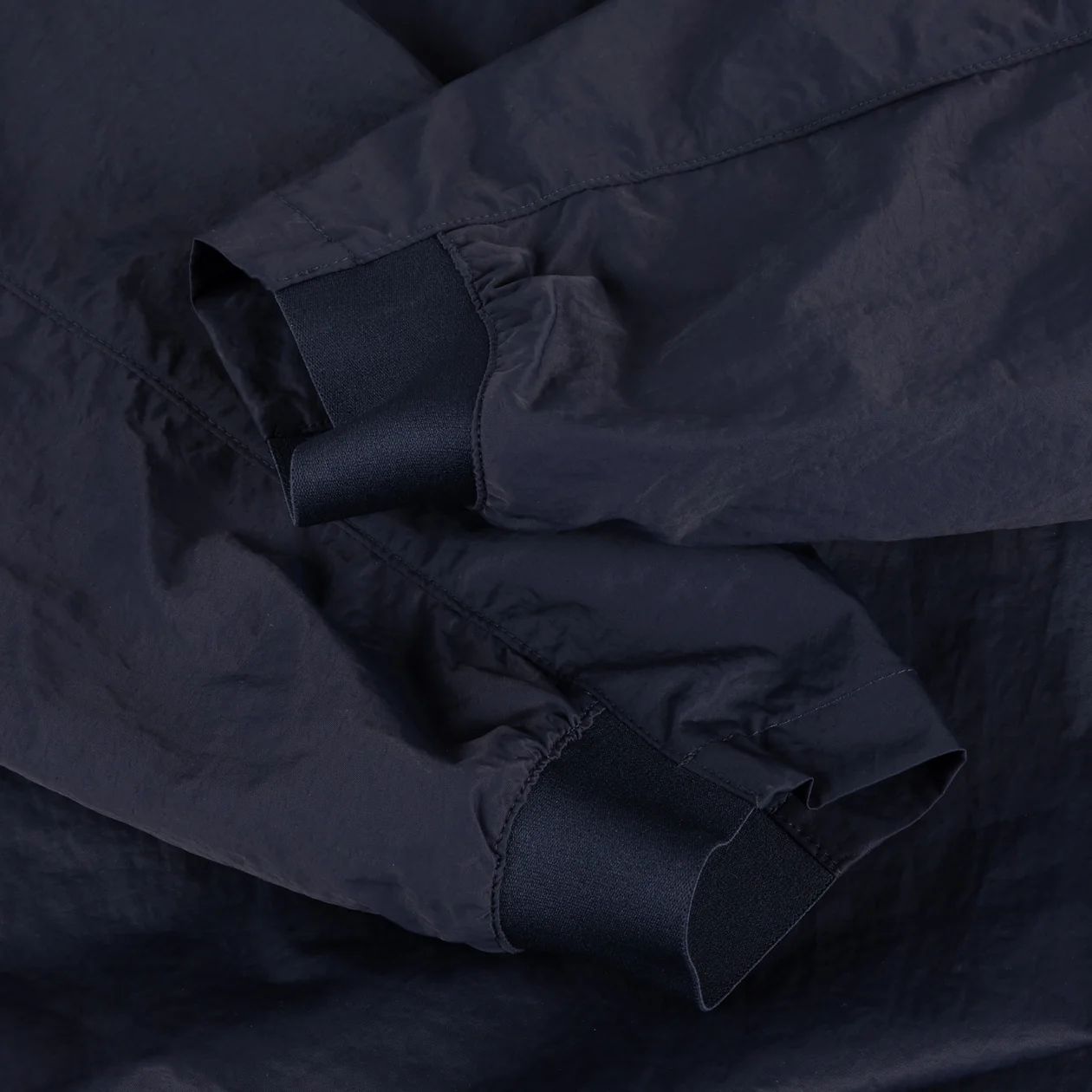 【残り一点】Crinkled Tech Windbreaker