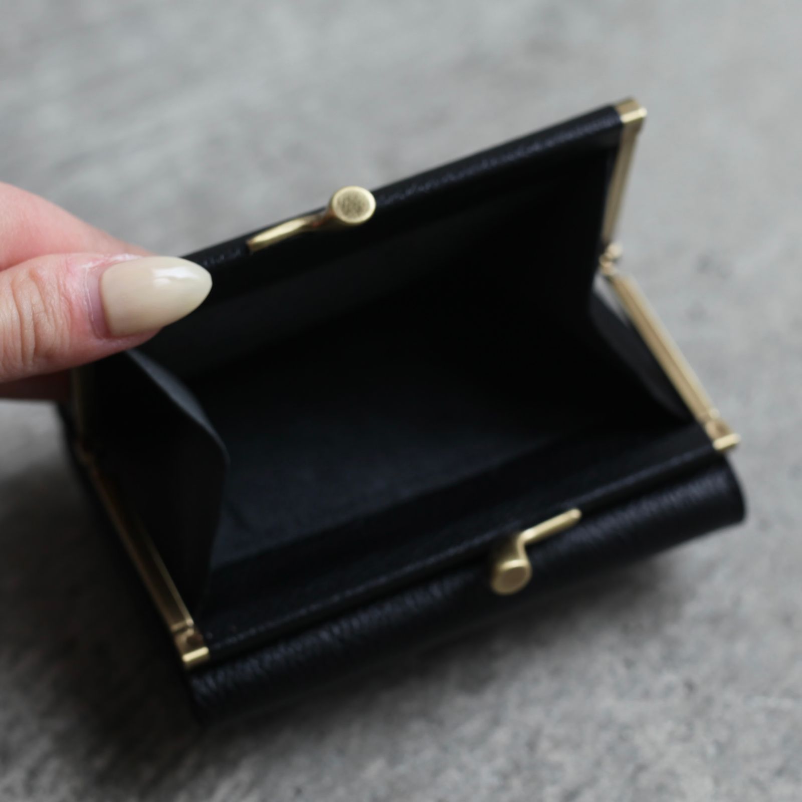 【残り一点】トリフォルドウォレット