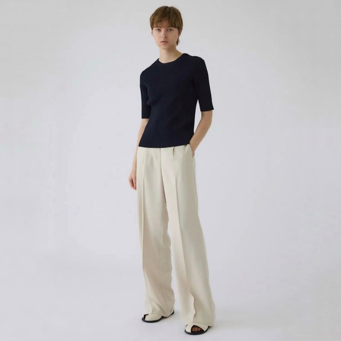 【残り一点】Compact Knit Tops