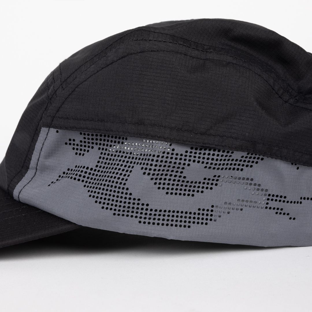 【残りわずか】Perforated Tech Cap