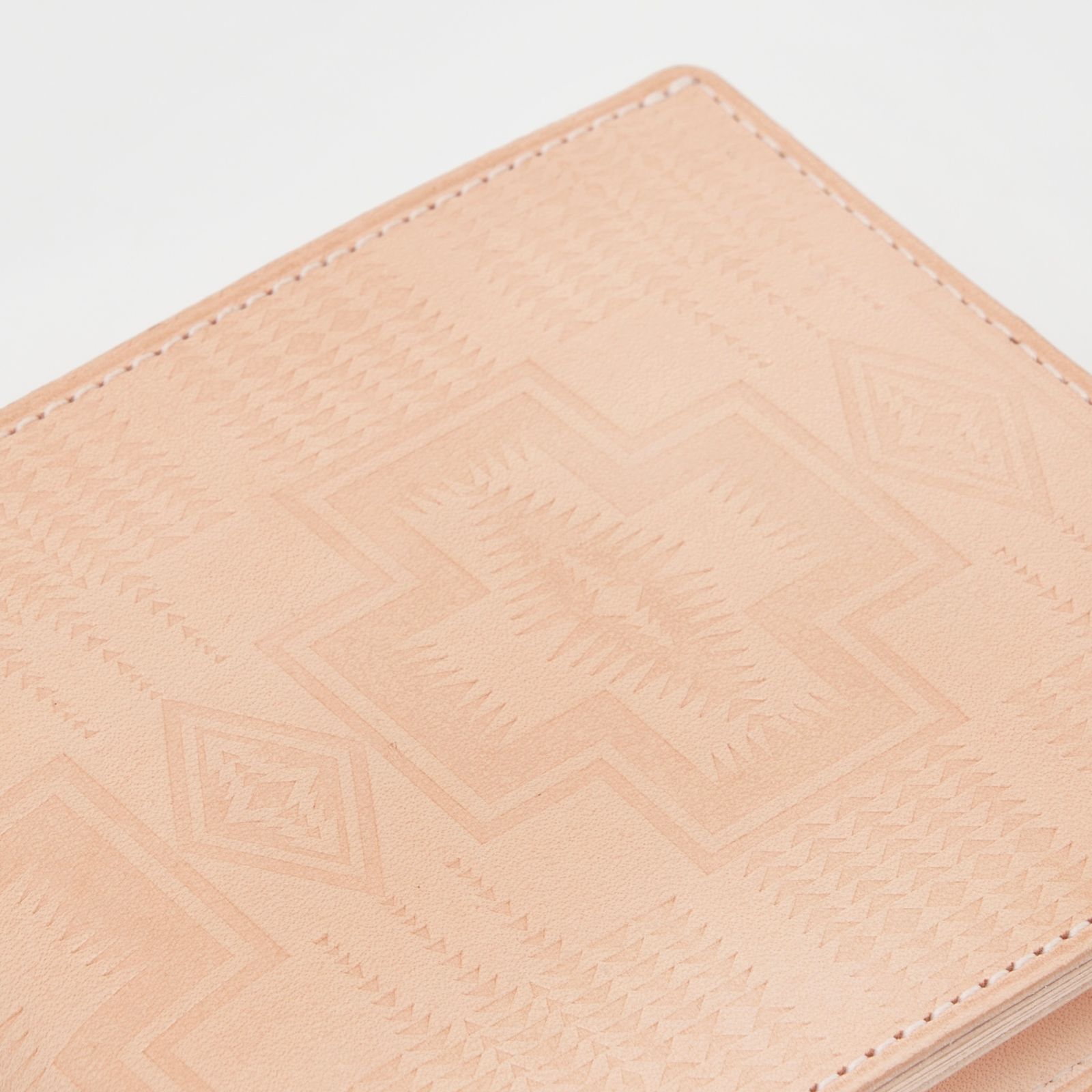 【残りわずか】Half Folded Wallet(NATURAL HARDING EMBOSS)