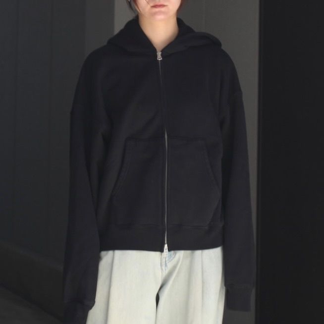【残り一点】Black Darted Zip Hoodie