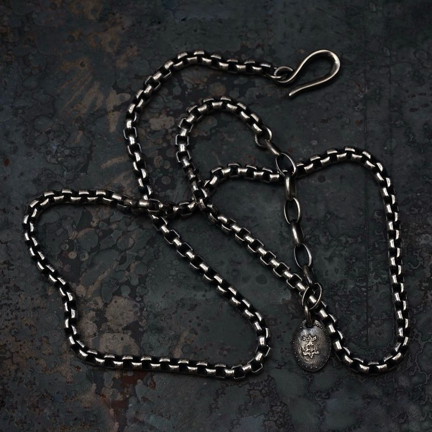 【お取り寄せ注文可能】Square Block Chain Long Necklace(SILVER)