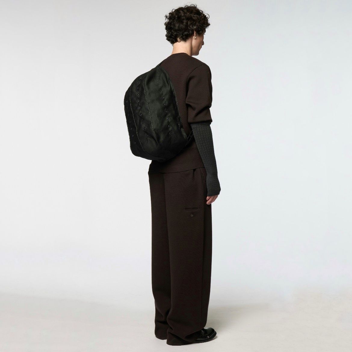 【残りわずか】Sling Bag