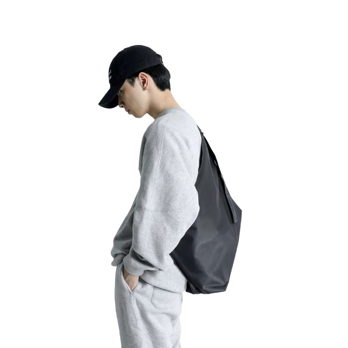 meltum - 【残り一点】Nylon Messenger Bag | ACRMTSM ONLINE STORE