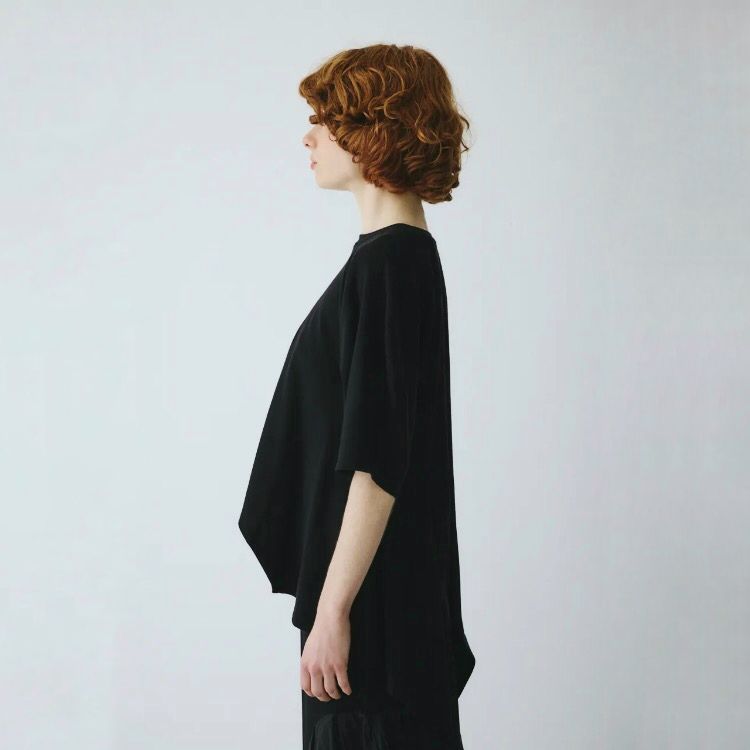 【残り一点】Flare Hem Cut Tops