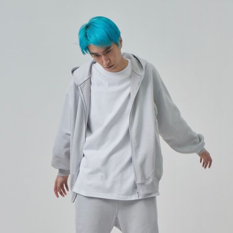 【残りわずか】Zip Sweat Hoodie