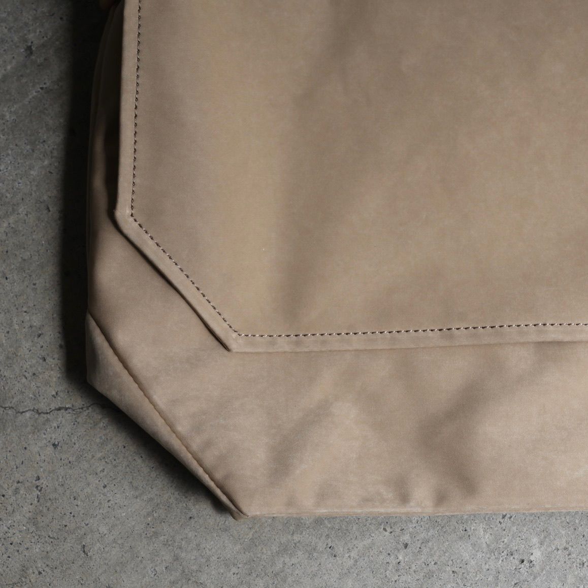 【再販売通知受付可能】Flap Shoulder Small(BEIGE)