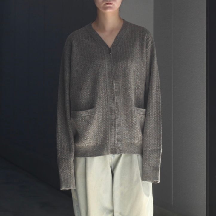 【残り一点】Nep V Zip-up Cardigan