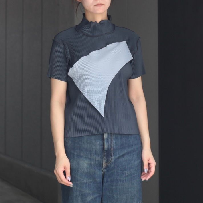 【残り一点】Todo Wave Top Short Sleeve High Neck