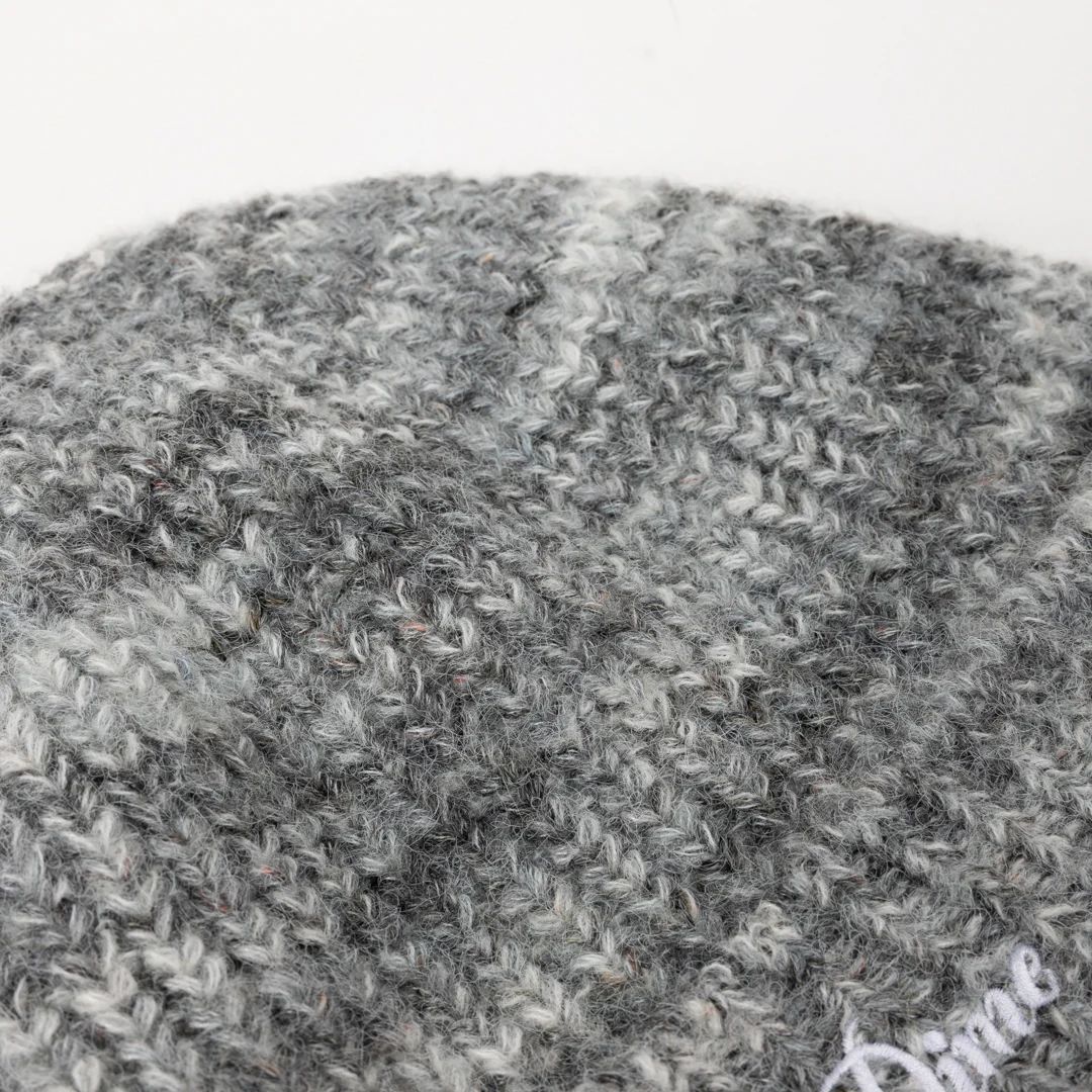 【残りわずか】Fuzzy Fold Beanie