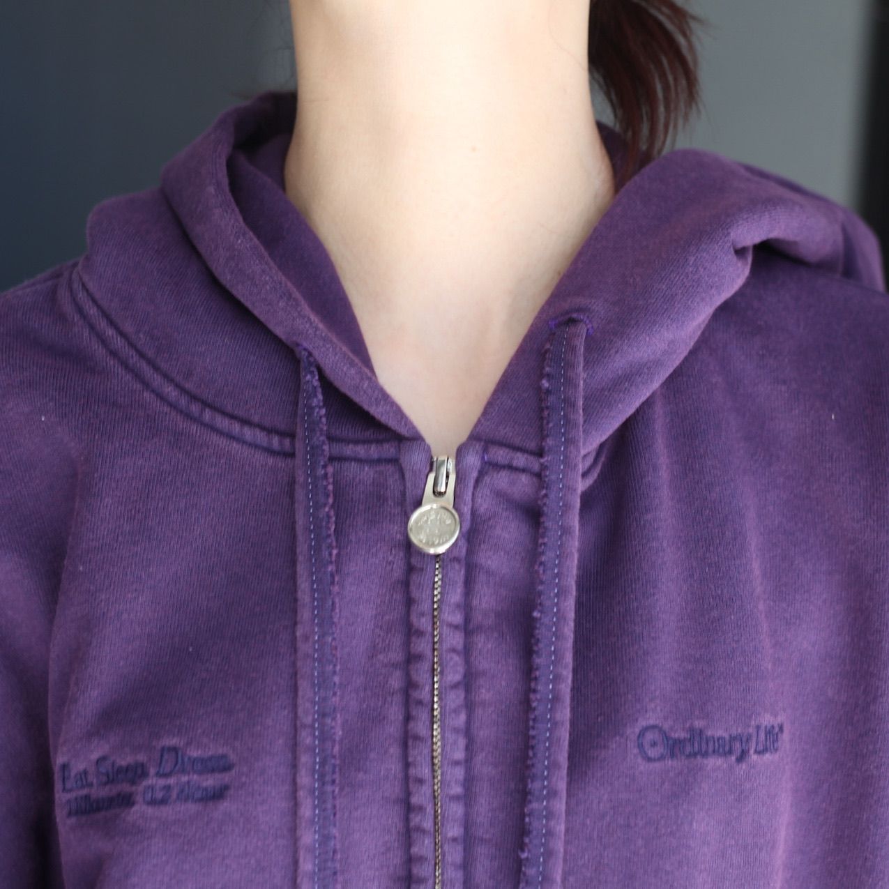 ちゃむ SHINYAKOZUKA - 【残りわずか】Ordinary Old Style Zip Hoodie